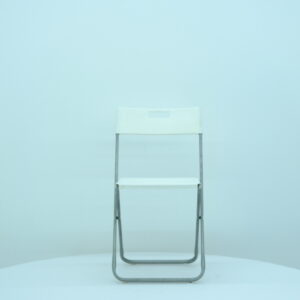 Katlanır metal beyaz sandalye pratik organizasyon modeli